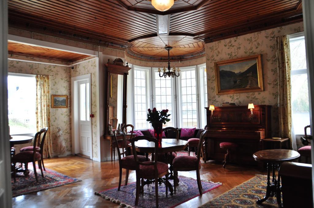 Hotel Mundal Fjaerland Eksteriør billede