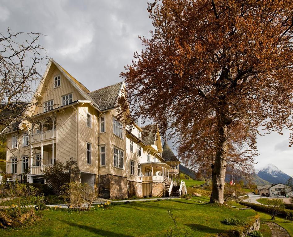 Hotel Mundal Fjaerland Eksteriør billede